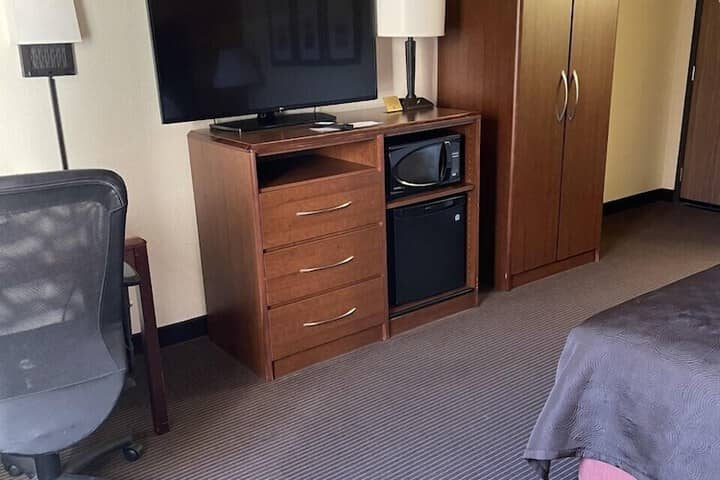 Room 21 of 54
