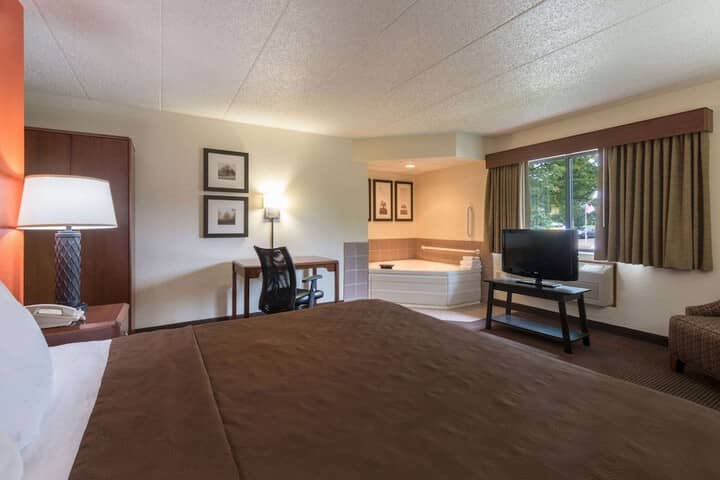 Room 9 of 54